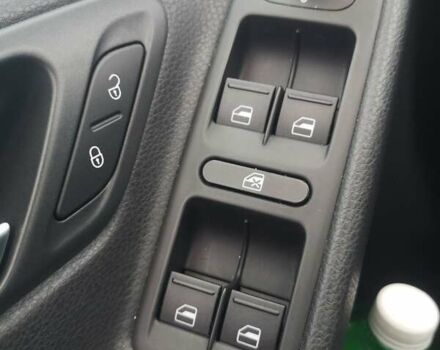 Черный Фольксваген Гольф, объемом двигателя 1.4 л и пробегом 173 тыс. км за 8700 $, фото 14 на Automoto.ua