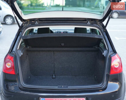 Черный Фольксваген Гольф, объемом двигателя 1.4 л и пробегом 258 тыс. км за 5999 $, фото 7 на Automoto.ua