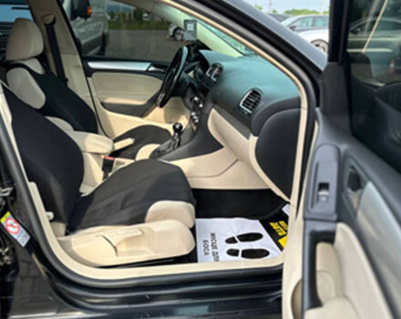 Чорний Фольксваген Гольф, об'ємом двигуна 1.4 л та пробігом 225 тис. км за 7500 $, фото 17 на Automoto.ua