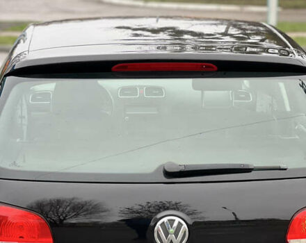 Черный Фольксваген Гольф, объемом двигателя 1.6 л и пробегом 241 тыс. км за 7999 $, фото 13 на Automoto.ua