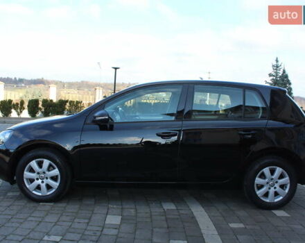 Черный Фольксваген Гольф, объемом двигателя 1.6 л и пробегом 210 тыс. км за 7390 $, фото 30 на Automoto.ua