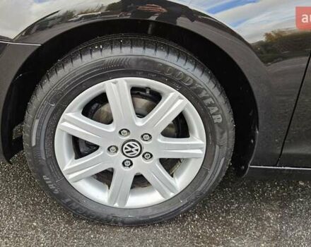 Черный Фольксваген Гольф, объемом двигателя 1.39 л и пробегом 197 тыс. км за 7350 $, фото 26 на Automoto.ua