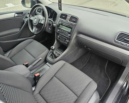 Чорний Фольксваген Гольф, об'ємом двигуна 1.6 л та пробігом 215 тис. км за 7900 $, фото 20 на Automoto.ua