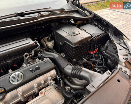 Черный Фольксваген Гольф, объемом двигателя 1.39 л и пробегом 193 тыс. км за 7600 $, фото 1 на Automoto.ua