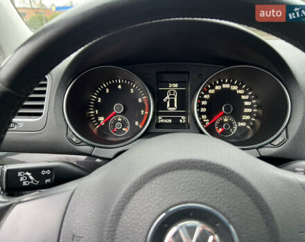 Черный Фольксваген Гольф, объемом двигателя 1.6 л и пробегом 241 тыс. км за 7999 $, фото 29 на Automoto.ua