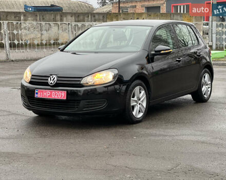 Черный Фольксваген Гольф, объемом двигателя 1.6 л и пробегом 241 тыс. км за 7999 $, фото 6 на Automoto.ua