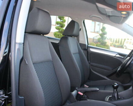 Черный Фольксваген Гольф, объемом двигателя 1.6 л и пробегом 210 тыс. км за 7390 $, фото 73 на Automoto.ua