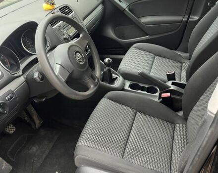 Фольксваген Гольф 2009 в Харькове на Automoto.ua Черный Фольксваген Гольф, объемом двигателя 1.4 л и пробегом 147 тыс. км за 7000 $, фото 7 на Automoto.ua