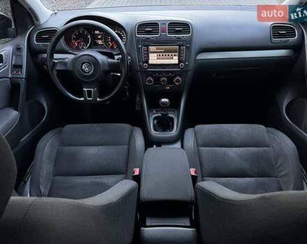 Чорний Фольксваген Гольф, об'ємом двигуна 1.39 л та пробігом 196 тис. км за 7100 $, фото 39 на Automoto.ua