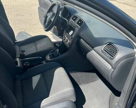 Черный Фольксваген Гольф, объемом двигателя 1.39 л и пробегом 210 тыс. км за 6850 $, фото 17 на Automoto.ua