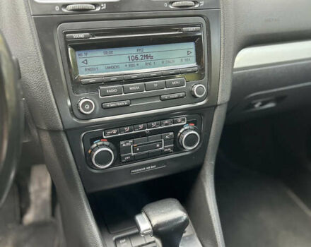 Чорний Фольксваген Гольф, об'ємом двигуна 1.4 л та пробігом 110 тис. км за 8100 $, фото 14 на Automoto.ua