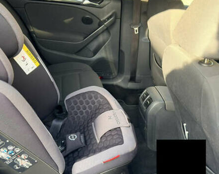 Чорний Фольксваген Гольф, об'ємом двигуна 1.39 л та пробігом 205 тис. км за 7500 $, фото 6 на Automoto.ua