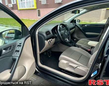 Черный Фольксваген Гольф, объемом двигателя 1.4 л и пробегом 150 тыс. км за 7800 $, фото 8 на Automoto.ua