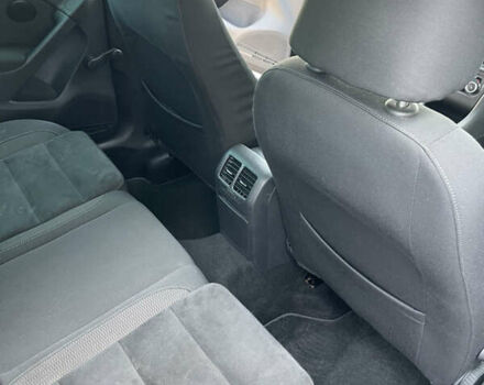 Чорний Фольксваген Гольф, об'ємом двигуна 1.39 л та пробігом 208 тис. км за 7900 $, фото 60 на Automoto.ua