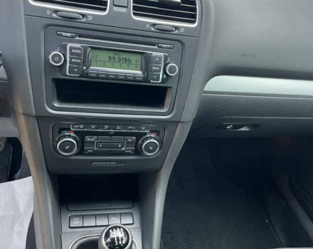 Чорний Фольксваген Гольф, об'ємом двигуна 1.39 л та пробігом 208 тис. км за 7900 $, фото 53 на Automoto.ua