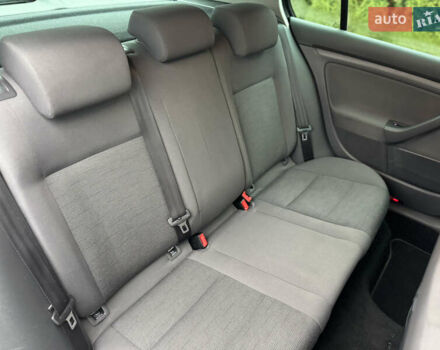 Чорний Фольксваген Гольф, об'ємом двигуна 1.4 л та пробігом 270 тис. км за 5700 $, фото 49 на Automoto.ua