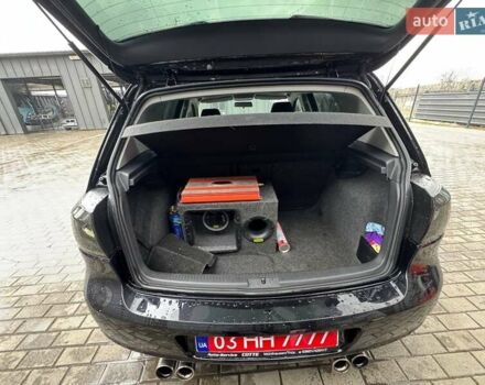 Черный Фольксваген Гольф, объемом двигателя 1.39 л и пробегом 235 тыс. км за 6999 $, фото 12 на Automoto.ua