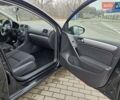 Черный Фольксваген Гольф, объемом двигателя 1.6 л и пробегом 218 тыс. км за 7900 $, фото 24 на Automoto.ua