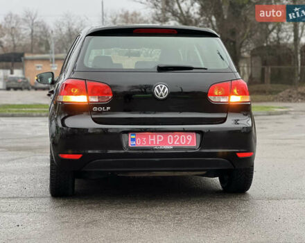 Черный Фольксваген Гольф, объемом двигателя 1.6 л и пробегом 241 тыс. км за 7999 $, фото 11 на Automoto.ua