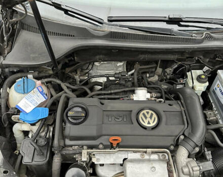 Черный Фольксваген Гольф, объемом двигателя 1.4 л и пробегом 171 тыс. км за 8200 $, фото 39 на Automoto.ua