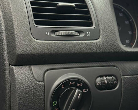 Черный Фольксваген Гольф, объемом двигателя 1.6 л и пробегом 189 тыс. км за 6650 $, фото 41 на Automoto.ua