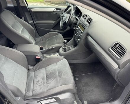 Черный Фольксваген Гольф, объемом двигателя 1.4 л и пробегом 168 тыс. км за 6850 $, фото 8 на Automoto.ua