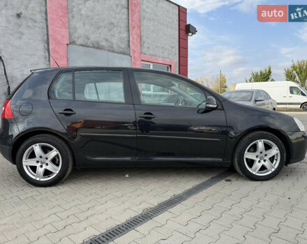 Черный Фольксваген Гольф, объемом двигателя 1.6 л и пробегом 243 тыс. км за 5999 $, фото 16 на Automoto.ua