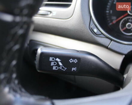 Черный Фольксваген Гольф, объемом двигателя 1.6 л и пробегом 210 тыс. км за 7390 $, фото 48 на Automoto.ua