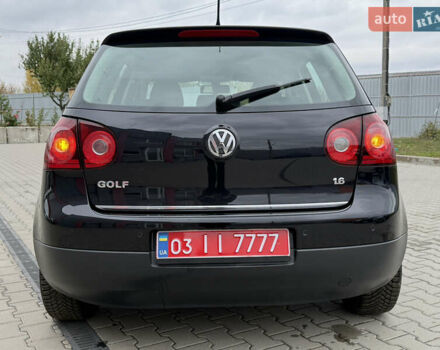 Черный Фольксваген Гольф, объемом двигателя 1.6 л и пробегом 189 тыс. км за 6650 $, фото 21 на Automoto.ua