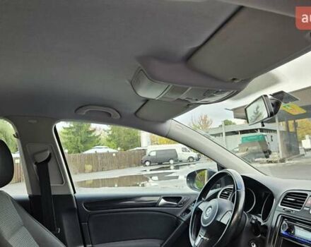 Черный Фольксваген Гольф, объемом двигателя 1.39 л и пробегом 197 тыс. км за 7350 $, фото 42 на Automoto.ua