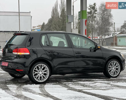 Черный Фольксваген Гольф, объемом двигателя 1.6 л и пробегом 199 тыс. км за 8500 $, фото 22 на Automoto.ua