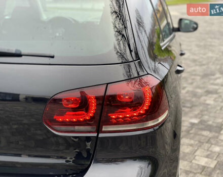 Черный Фольксваген Гольф, объемом двигателя 1.39 л и пробегом 190 тыс. км за 7200 $, фото 13 на Automoto.ua