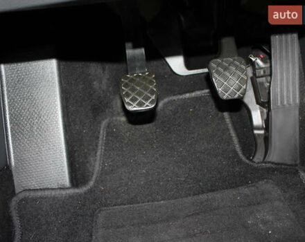 Черный Фольксваген Гольф, объемом двигателя 1.6 л и пробегом 210 тыс. км за 7350 $, фото 40 на Automoto.ua