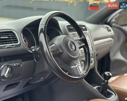 Чорний Фольксваген Гольф, об'ємом двигуна 1.39 л та пробігом 210 тис. км за 7900 $, фото 13 на Automoto.ua