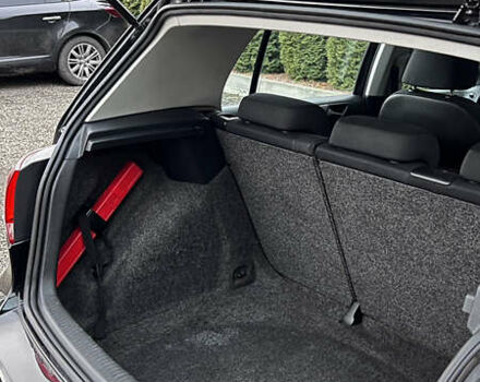 Черный Фольксваген Гольф, объемом двигателя 1.39 л и пробегом 242 тыс. км за 7999 $, фото 35 на Automoto.ua