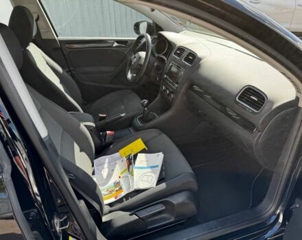 Черный Фольксваген Гольф, объемом двигателя 1.4 л и пробегом 220 тыс. км за 7800 $, фото 12 на Automoto.ua