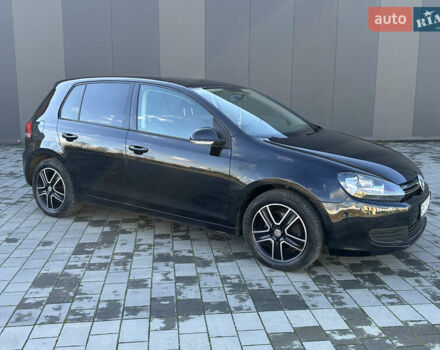 Фольксваген Гольф 2010 в Хмельницком на Automoto.ua Черный Фольксваген Гольф, объемом двигателя 1.97 л и пробегом 230 тыс. км за 7700 $, фото 3 на Automoto.ua