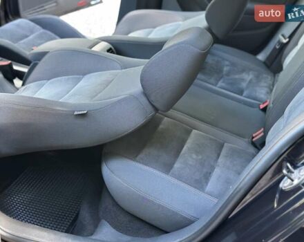 Черный Фольксваген Гольф, объемом двигателя 1.39 л и пробегом 200 тыс. км за 8177 $, фото 52 на Automoto.ua