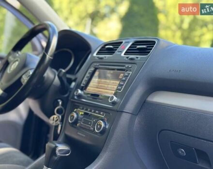 Чорний Фольксваген Гольф, об'ємом двигуна 1.39 л та пробігом 199 тис. км за 8750 $, фото 21 на Automoto.ua