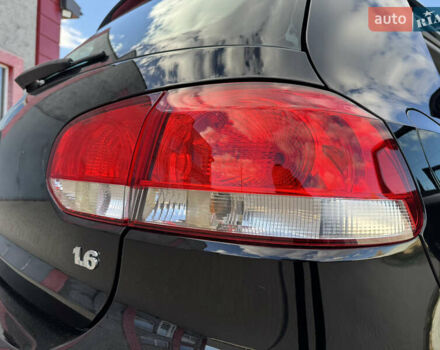 Черный Фольксваген Гольф, объемом двигателя 1.6 л и пробегом 186 тыс. км за 7999 $, фото 35 на Automoto.ua