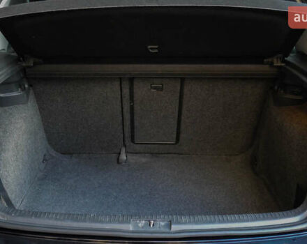 Черный Фольксваген Гольф, объемом двигателя 1.59 л и пробегом 227 тыс. км за 8600 $, фото 9 на Automoto.ua