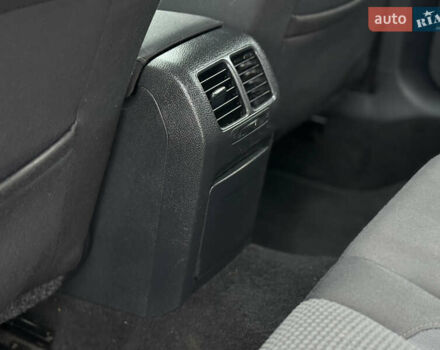 Чорний Фольксваген Гольф, об'ємом двигуна 1.4 л та пробігом 215 тис. км за 6850 $, фото 46 на Automoto.ua