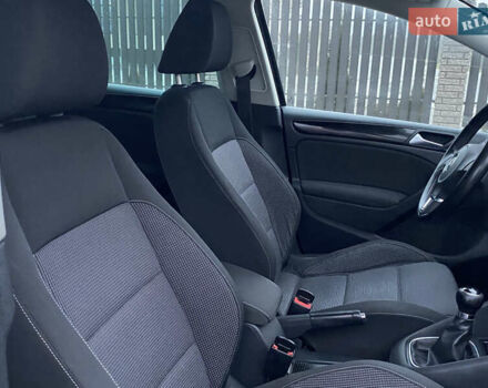 Черный Фольксваген Гольф, объемом двигателя 1.4 л и пробегом 201 тыс. км за 7300 $, фото 10 на Automoto.ua