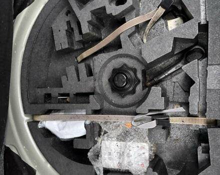 Черный Фольксваген Гольф, объемом двигателя 1.6 л и пробегом 138 тыс. км за 7950 $, фото 30 на Automoto.ua