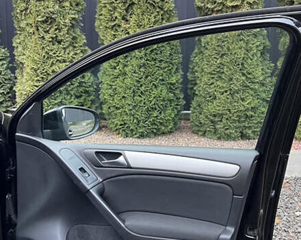 Черный Фольксваген Гольф, объемом двигателя 1.39 л и пробегом 242 тыс. км за 7999 $, фото 40 на Automoto.ua