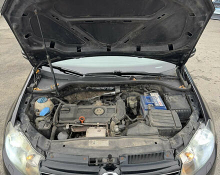 Черный Фольксваген Гольф, объемом двигателя 1.39 л и пробегом 279 тыс. км за 6800 $, фото 33 на Automoto.ua