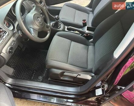 Черный Фольксваген Гольф, объемом двигателя 1.4 л и пробегом 169 тыс. км за 7700 $, фото 20 на Automoto.ua