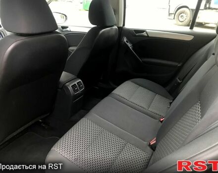 Черный Фольксваген Гольф, объемом двигателя 1.6 л и пробегом 232 тыс. км за 8200 $, фото 10 на Automoto.ua