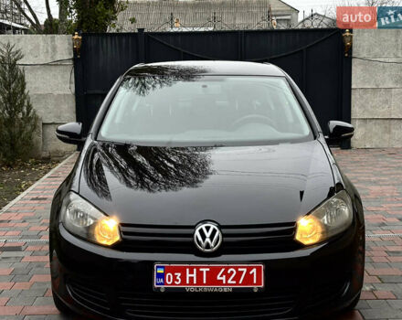 Черный Фольксваген Гольф, объемом двигателя 1.6 л и пробегом 138 тыс. км за 7950 $, фото 33 на Automoto.ua