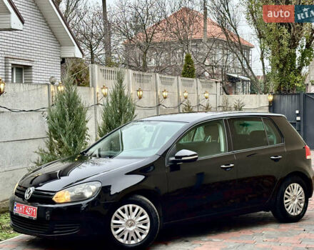 Черный Фольксваген Гольф, объемом двигателя 1.6 л и пробегом 138 тыс. км за 7950 $, фото 12 на Automoto.ua